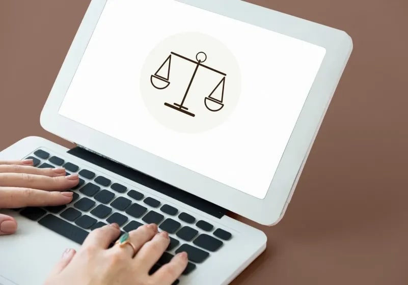 Is Manganato Safe and Legal to Use?